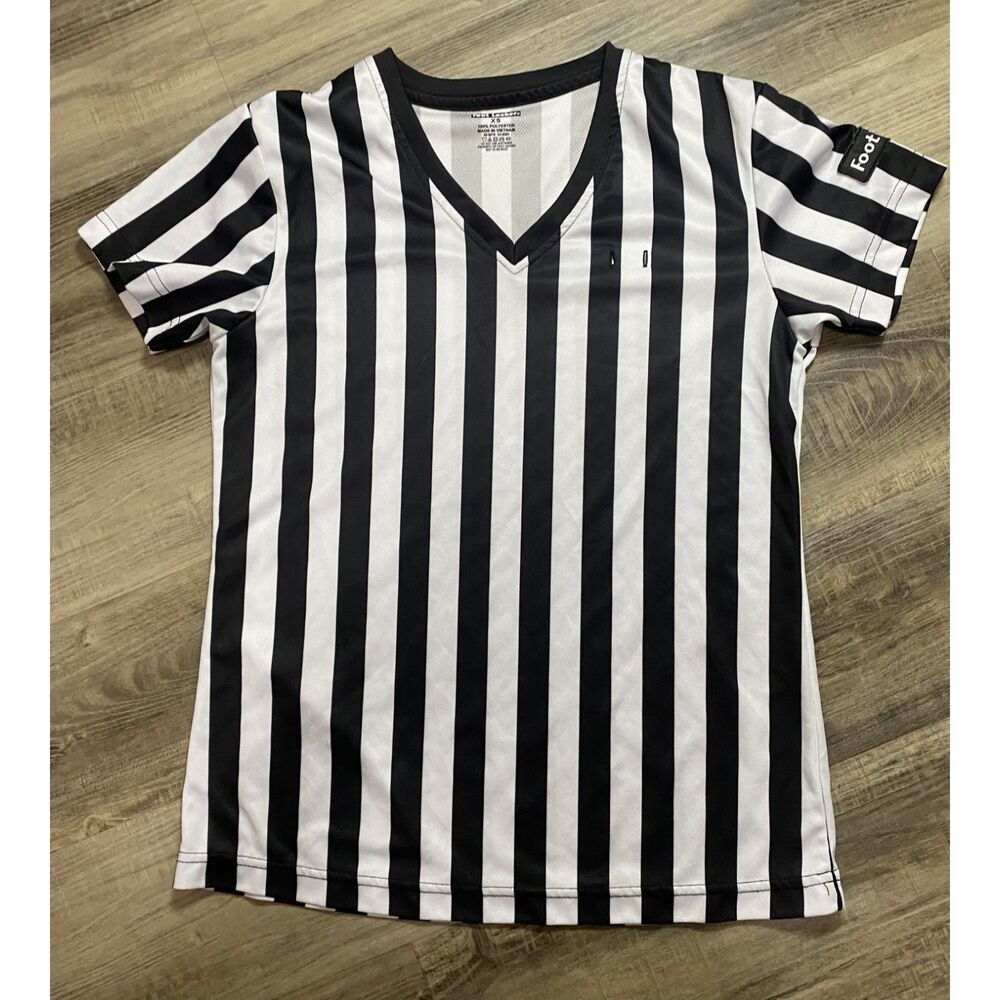 Umpire Shirt Women's/ Foot Locker size XS